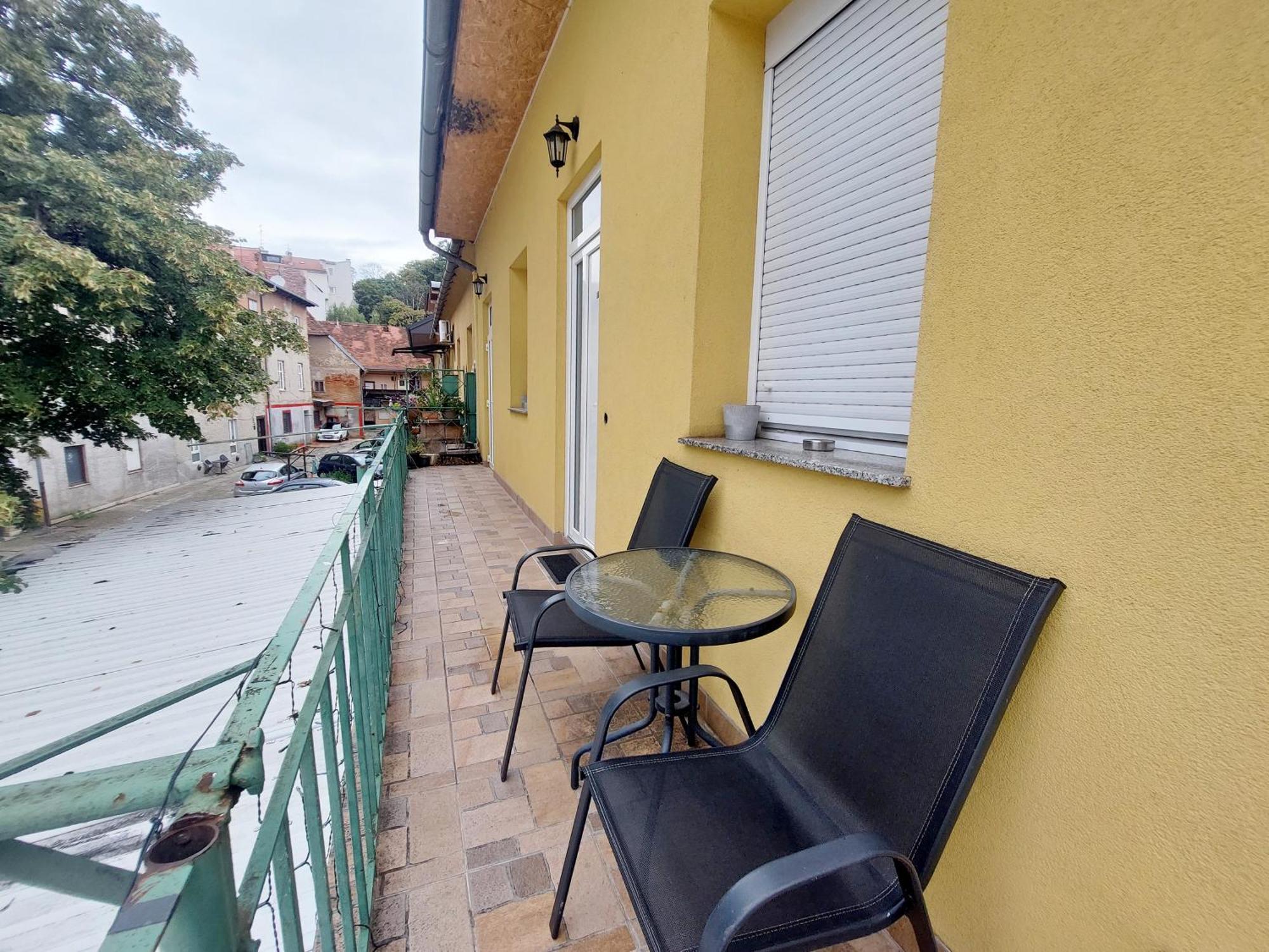 Home Away From Home - Apartment Ilica Zagreb Bagian luar foto