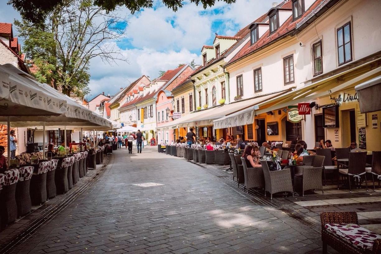 Home Away From Home - Apartment Ilica Zagreb Bagian luar foto