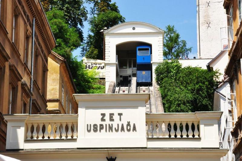 Home Away From Home - Apartment Ilica Zagreb Bagian luar foto